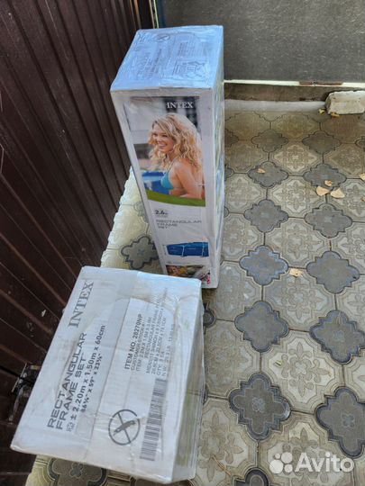 Каркасный бассейн intex прямоугольный новый