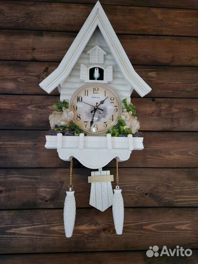 Часы настенные с кукушкой