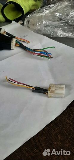 Hyundai Solaris 1 фишка к кнопке обогрева стекла