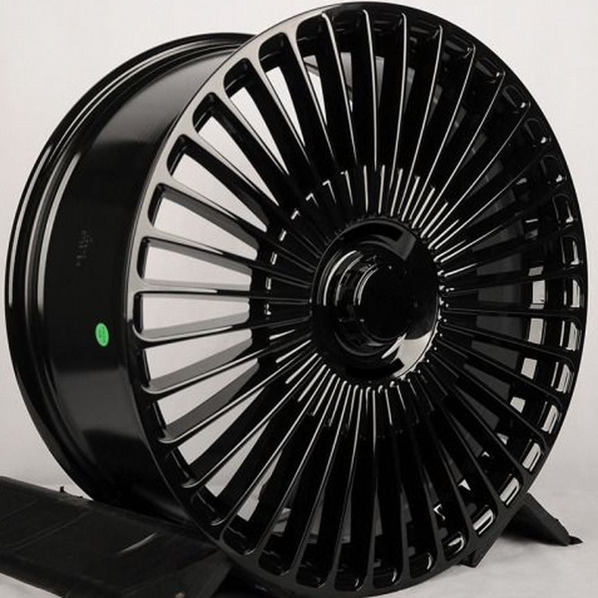 Powcan 3S1319 : 10x21 5*112 Et:45 Dia:66,6 Gloss Black