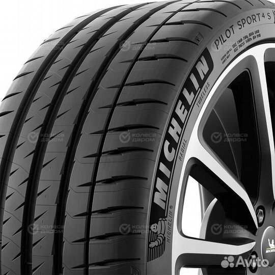 Michelin Pilot Sport 4 S 295/35 R22 108Y