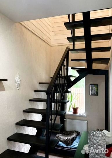 Поворотная лестница