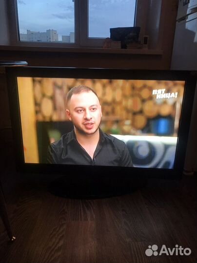 Телевизор samsung