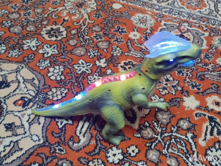 Игрушка робот