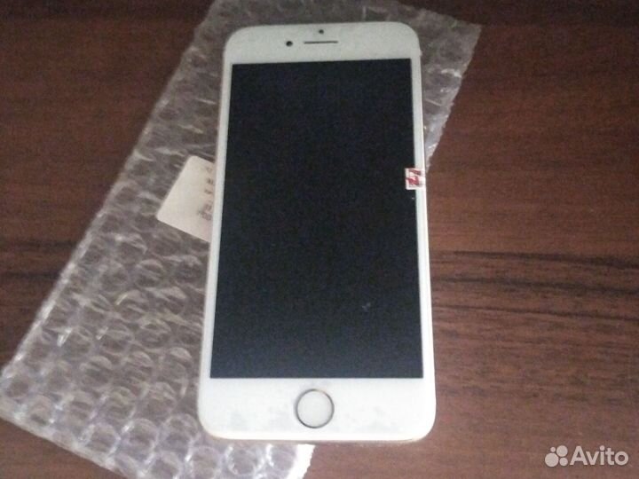 iPhone 8, 64 ГБ