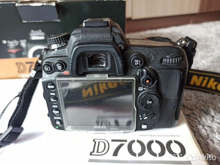 Nikon D7000 (body)