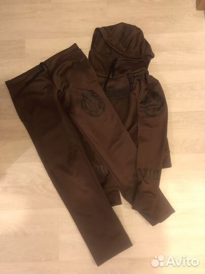 Спортивный костюм