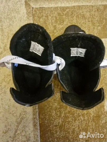 Коньки хоккейные 41 размер