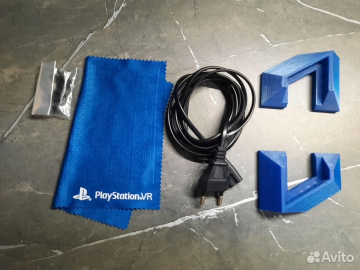 Sony playstation 4 slim 500gb (ssd) + VR