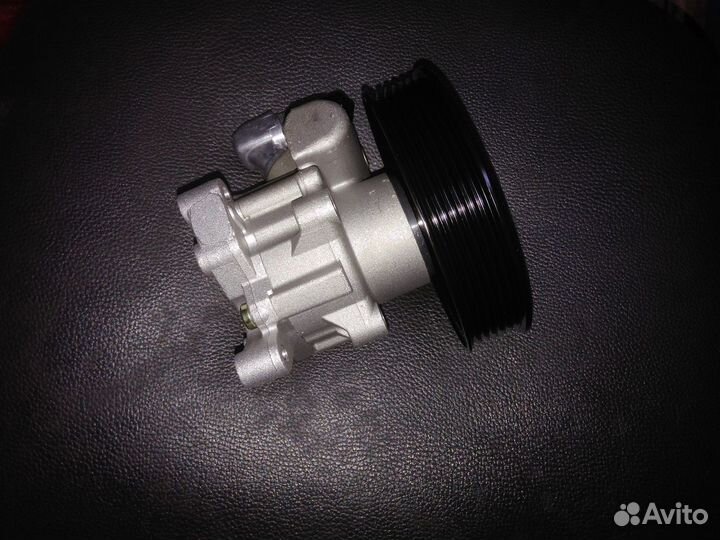 Насос гидроусилителя на Mercedes W210