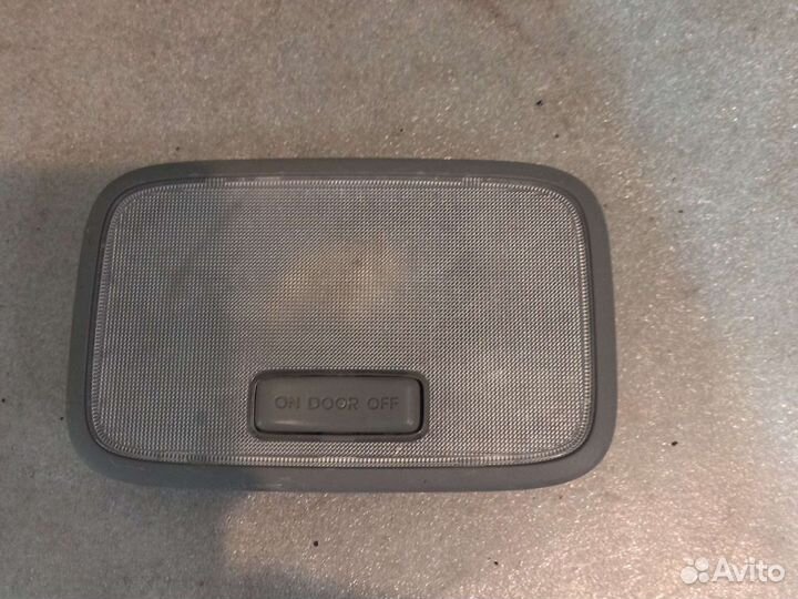 Плафон освещения салона Hyundai Solaris 1