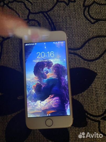 Телефон iPhone 7 32gb