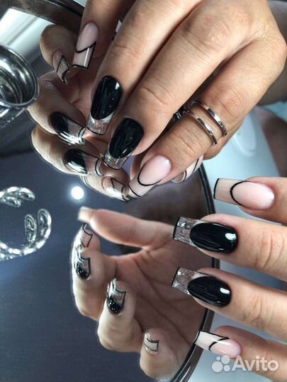 Маникюр, укрепление, моделирование