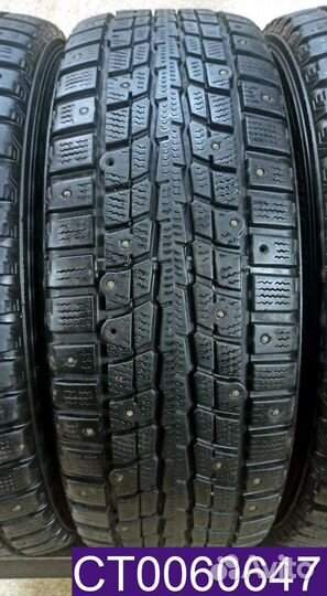 Dunlop SP Winter Ice 01 215/60 R17 96T