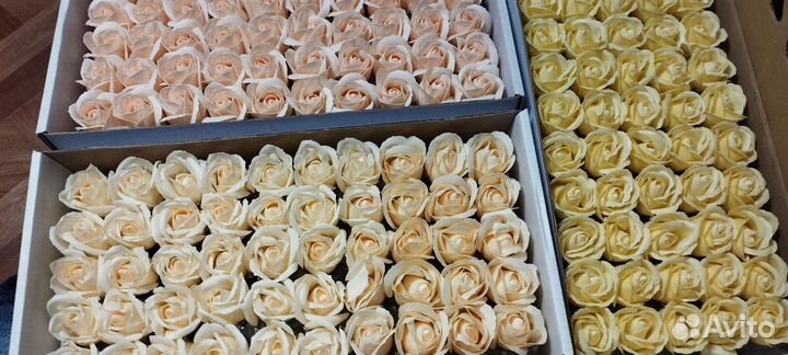 Мыльные розы в коробке 50шт