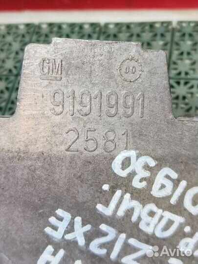 Кронштейн опоры двс Opel Agila A Z12XE