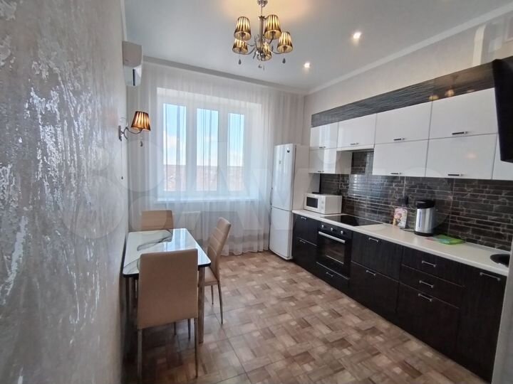 2-к. квартира, 59 м², 8/10 эт.