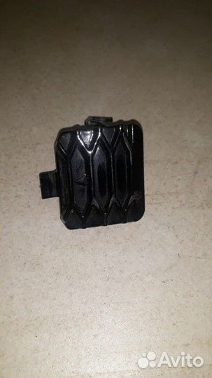 Заглушка буксировочного крюка заднего Kia Sorento