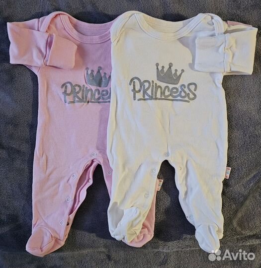Одежда для новорожденных пакетом 56-62