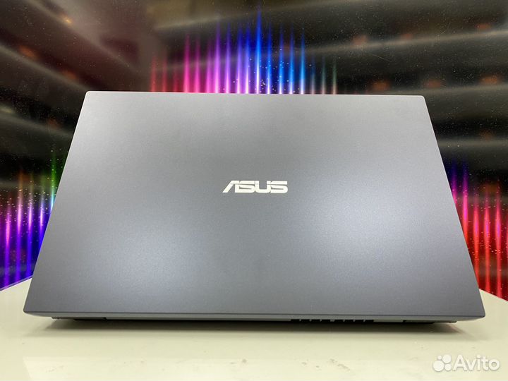 Мощный Asus 15.6