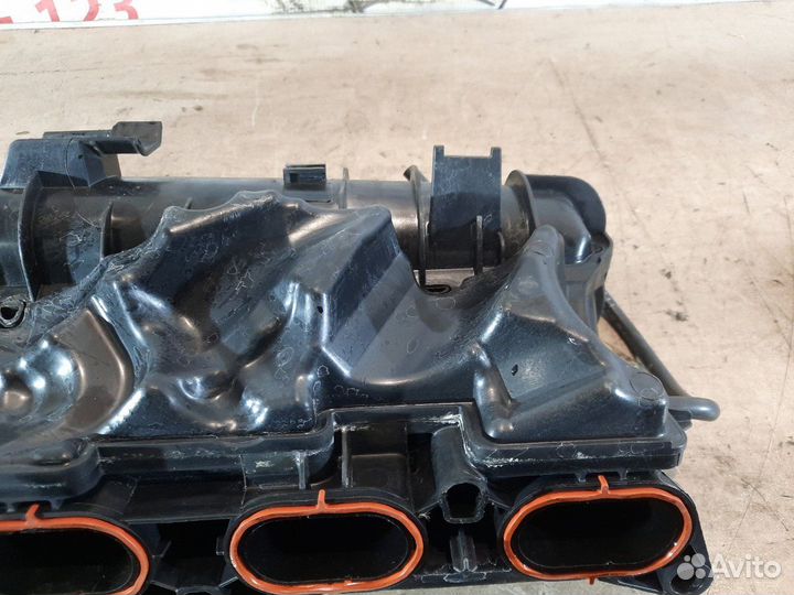 Коллектор впускной Mercedes A180 W176 270.910 2018