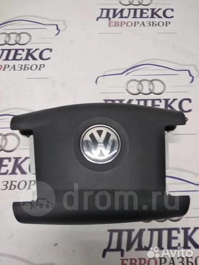 Подушка безопасности в рулевое колесо VW Touareg