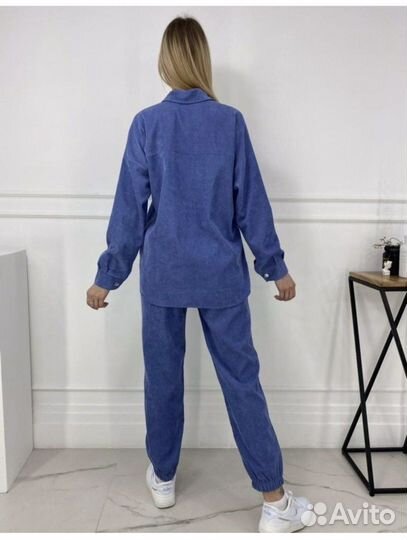 Вельветовый женский костюм