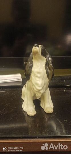Фарфоровая фигурка собаки лфз