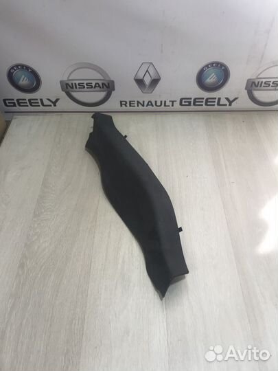 Обшивка салона Renault fluence Прав