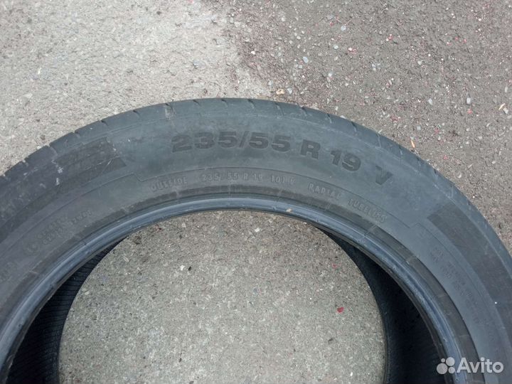 Continental ContiCompetition C1 235/55 R19