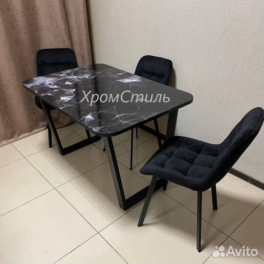 Кухонный стол лофт на металлических п-опорах