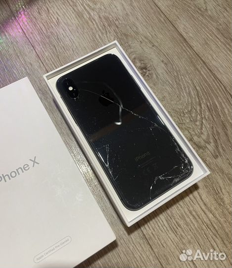 iPhone X, 64 ГБ