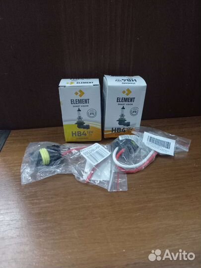 Лампы с разъемами HB4 (2шт)