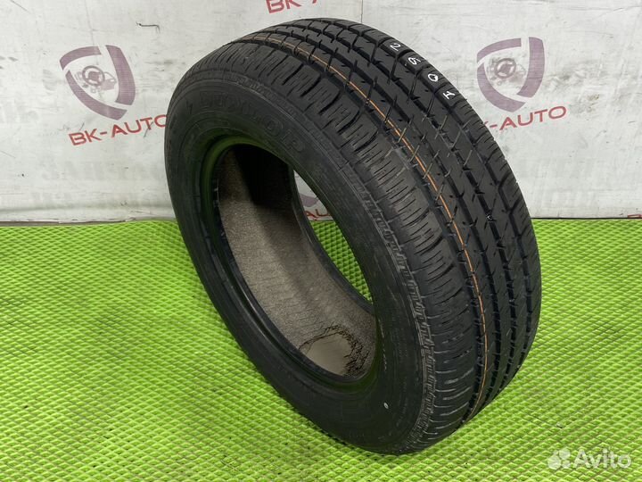 Dunlop SP Sport D8 235/60 R16