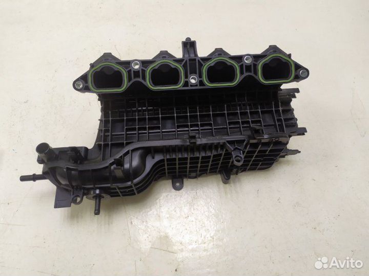 Коллектор впускной Skoda Octavia A8 2017