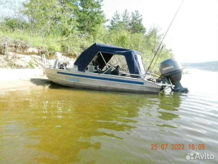 Лодка Аллюр 40 2к