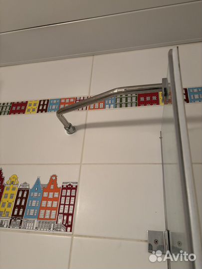 Душевая кабина 80х80 угловая