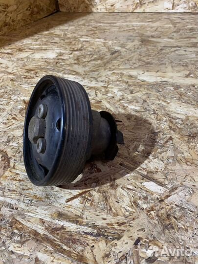 Помпа VW Touareg GP 02-10