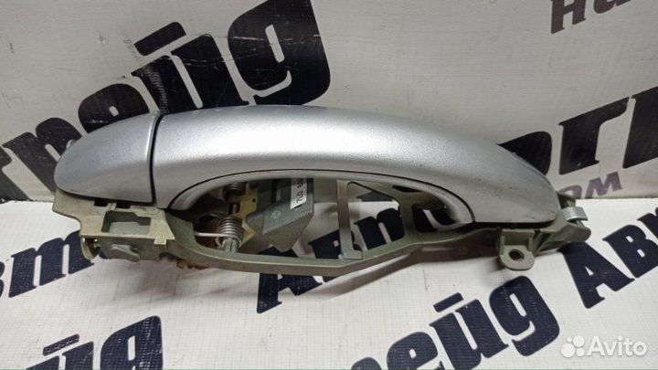 Ручка двери внешняя задняя правая Volkswagen