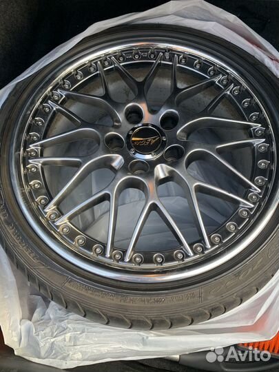 Разборные диски Enkei Aegis R18 с резиной Dunlop