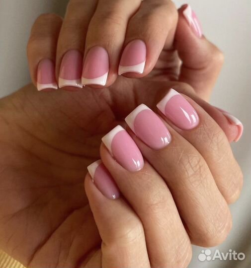 Маникюр / педикюр в студии и с выездом