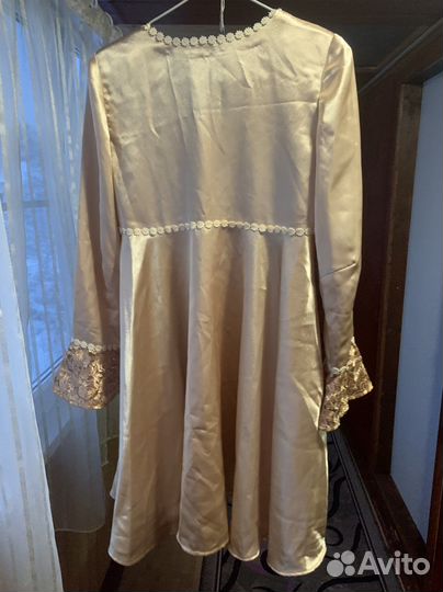 Платье нарядное