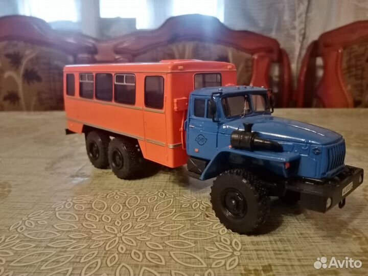 1/43 модели (Много)