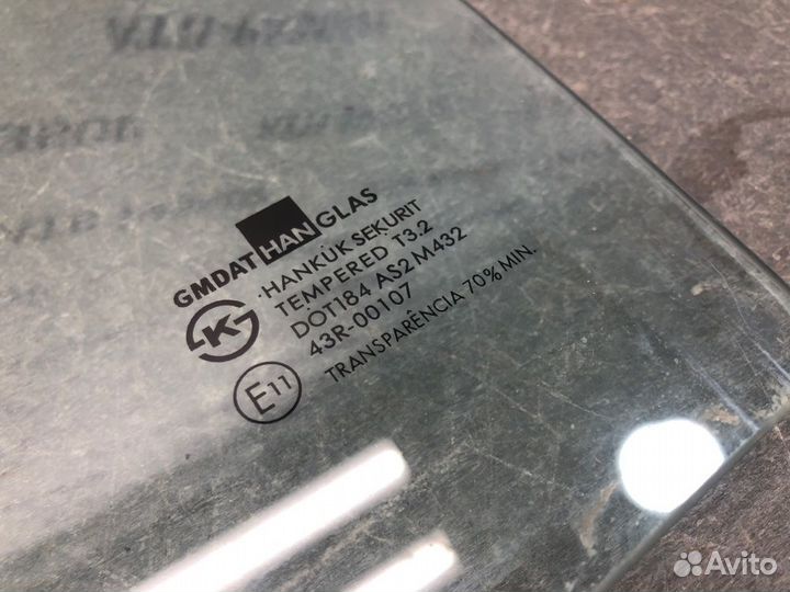 Стекло двери заднее левое Chevrolet Aveo T200