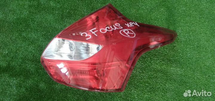 Фонарь правый новый Ford Focus 3 2011-2016