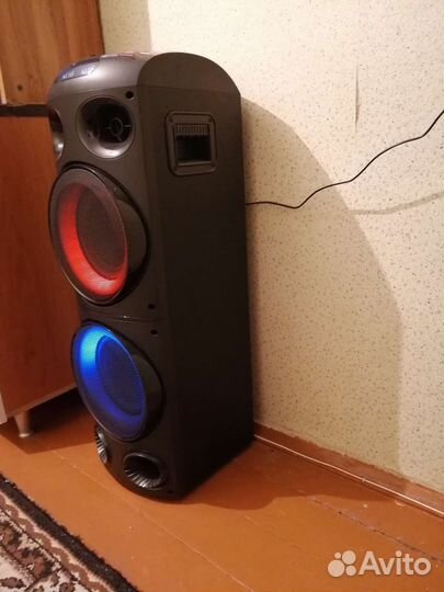 Музыкальный центр RGB