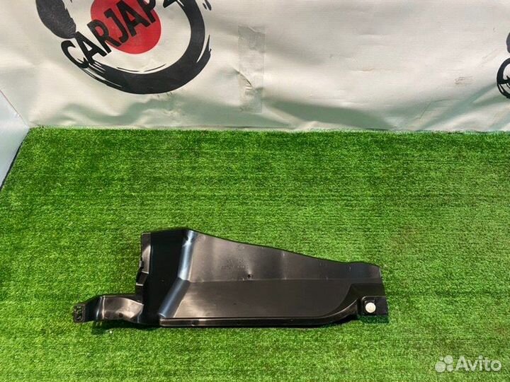 Пластик салона (1) Toyota Harrier mxua80 M20A-FKS