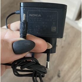 Зарядник для Nokia с тонким штекером