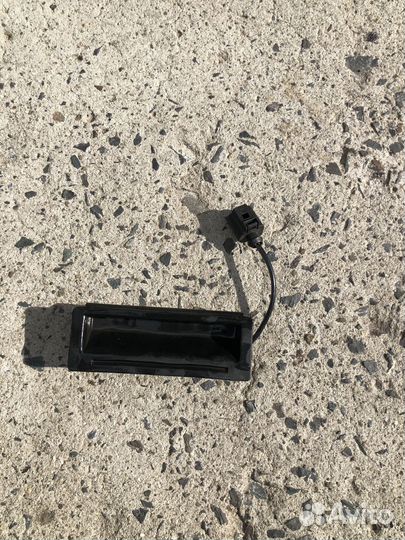 Ручка кнопка крышки багажника Porsche Cayenne 955