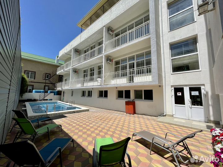 Семейная пара помощники по хозяйству с проживанием